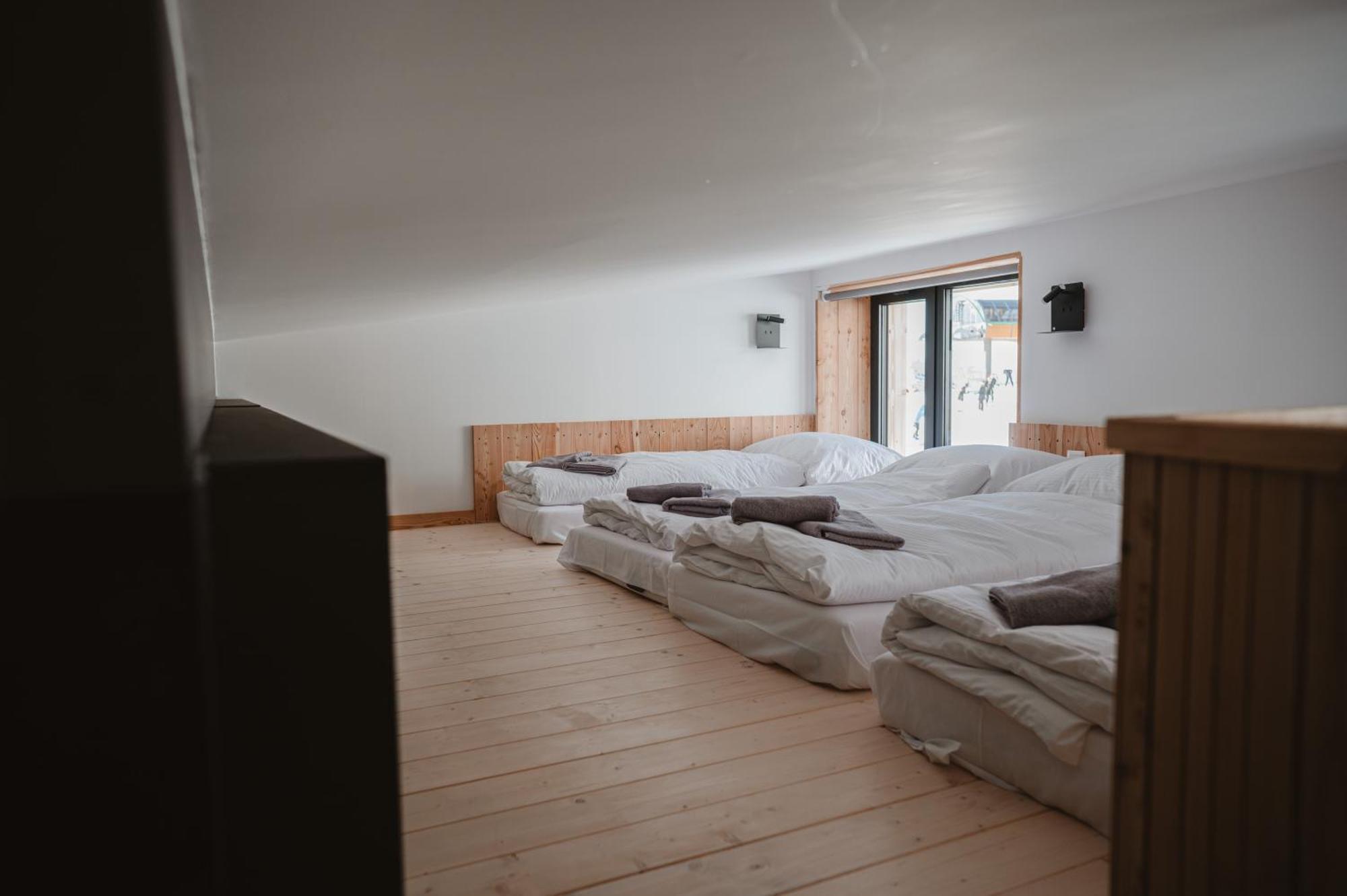 Horska Chata Pod Soliskom Vysoke Tatry Luaran gambar