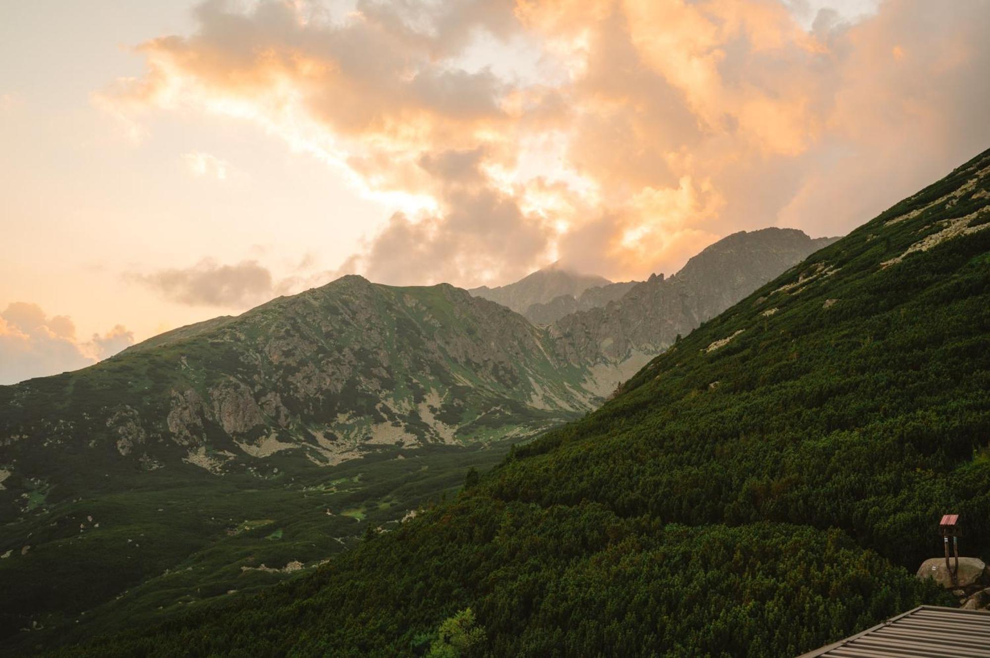 Horska Chata Pod Soliskom Vysoke Tatry Luaran gambar