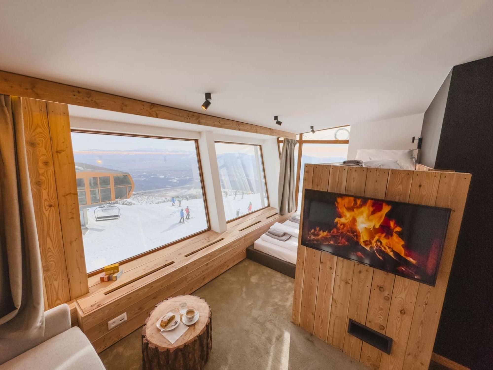 Horska Chata Pod Soliskom Vysoke Tatry Luaran gambar